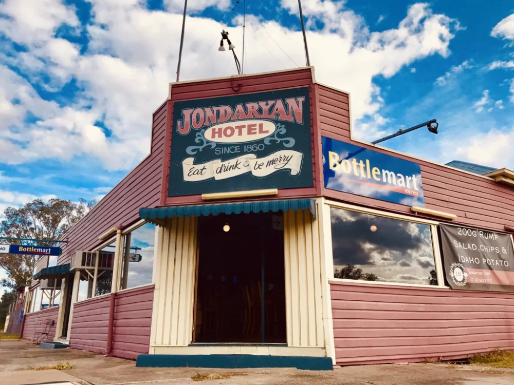 Charming Country Pub For Sale in QLD